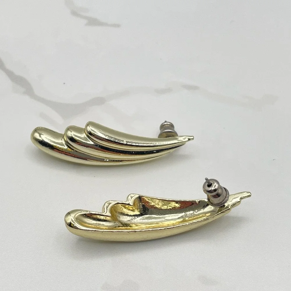 Vintage VTG Gold Tone Dangle Earrings Shiny Abstract Wing‎ Mid-Century Modern